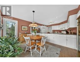 94 KORTRIGHT ROAD E - 16
