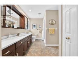 94 KORTRIGHT ROAD E - 18