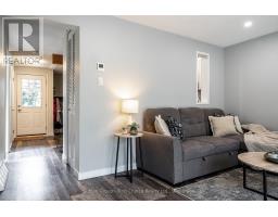 112 KATHRYN CRESCENT - 16