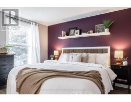 112 KATHRYN CRESCENT - 20