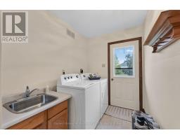 396 ELDON STREET - 16