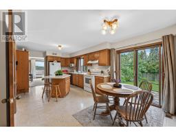 396 ELDON STREET - 17