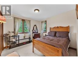 396 ELDON STREET - 25