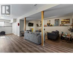 682449 260 SIDE ROAD - 23