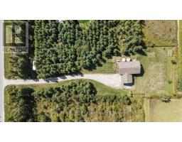 682449 260 SIDE ROAD - 35