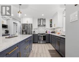 34 DIXON ROAD - 16