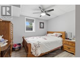 34 DIXON ROAD - 31