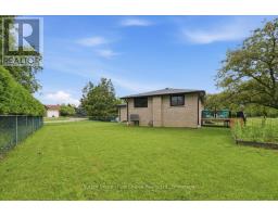 34 DIXON ROAD - 37