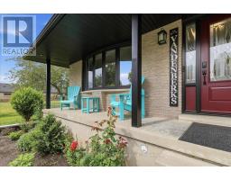 34 DIXON ROAD - 6