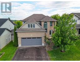 180 RIDGEWOOD CRESCENT - 1