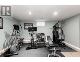 180 RIDGEWOOD CRESCENT - 29