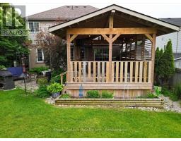 180 RIDGEWOOD CRESCENT - 36