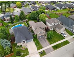 180 RIDGEWOOD CRESCENT - 44