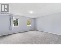 11 SAGEWOOD PLACE - 12