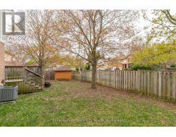 11 SAGEWOOD PLACE - 25