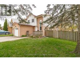 11 SAGEWOOD PLACE - 3