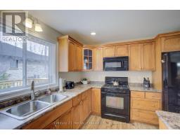 467 WILLIAM STREET N - 16