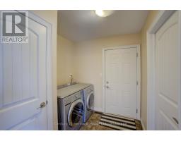 467 WILLIAM STREET N - 19