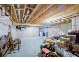 467 WILLIAM STREET N - 29
