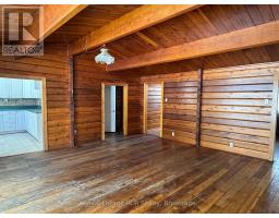 600457 50 SIDE ROAD - 4