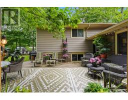 28 NUTHATCH PLACE - 31