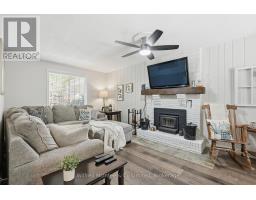 28 NUTHATCH PLACE - 4