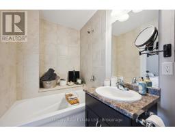 360 LOUISA STREET - 23