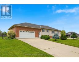 900 BOYD AVENUE - 2