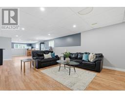 900 BOYD AVENUE - 32