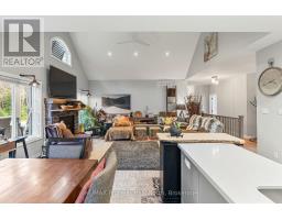 15 AUSTIN DRIVE - 25