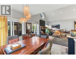 15 AUSTIN DRIVE - 32