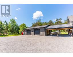15 AUSTIN DRIVE - 44