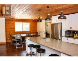 511 BRETHOUR ROAD - 8