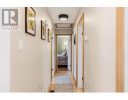 230 SAUGEEN STREET - 16