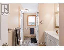 230 SAUGEEN STREET - 21
