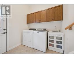 556 BLACK STREET - 20