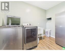482 WOLSLEY STREET - 23
