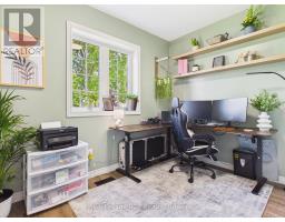 482 WOLSLEY STREET - 24