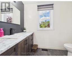 482 WOLSLEY STREET - 26