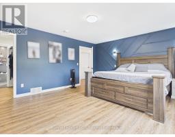 482 WOLSLEY STREET - 29
