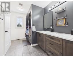482 WOLSLEY STREET - 38