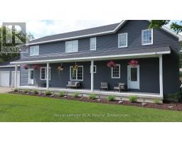 482 WOLSLEY STREET - 48