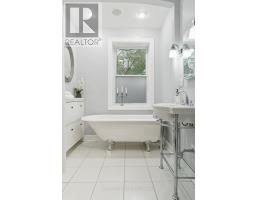 554 WOOLWICH STREET - 20