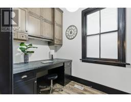 554 WOOLWICH STREET - 23