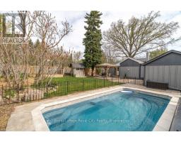 554 WOOLWICH STREET - 38