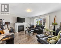 7 WINDWARD WAY - 6