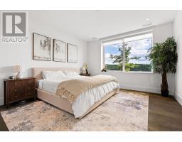 306 - 727 GRANDVIEW DRIVE - 25