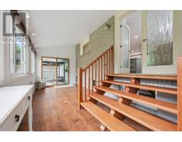 62 GLENBURNIE DRIVE - 17