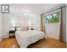 62 GLENBURNIE DRIVE - 22