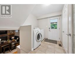 62 GLENBURNIE DRIVE - 25